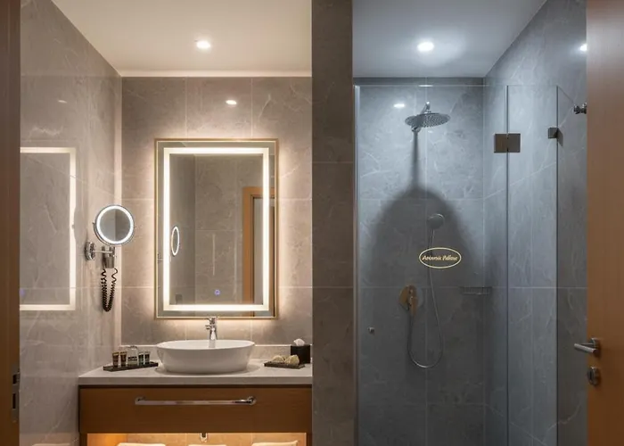 Apartahotel Artemis Luxury Palace
