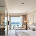 Hotel de apartamente Artemis Luxury Palace 5*