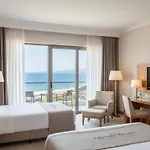 Hotel de apartamente Artemis Luxury Palace