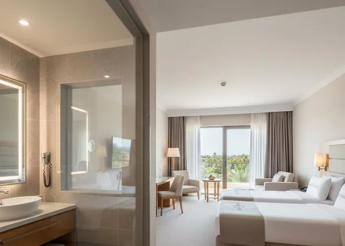 Artemis Luxury Palace 公寓式酒店 5*