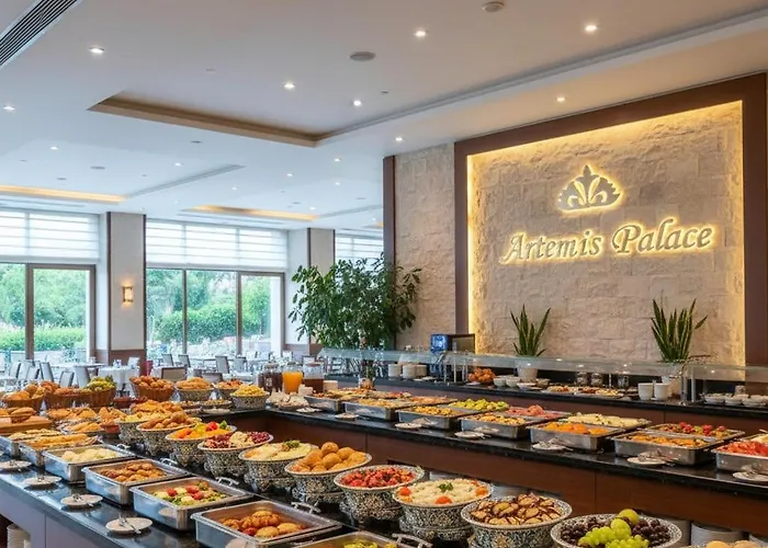 Artemis Luxury Palace 公寓式酒店 5*